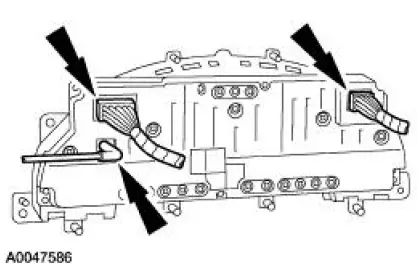 Instrument Cluster (Removal and Installation)